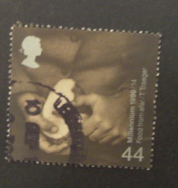 GB 1999 The Farmers Tale 44p YT 2127 / SG 2109
