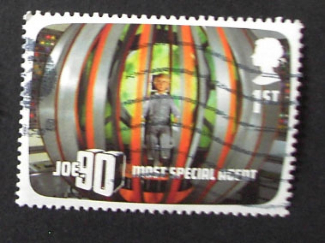 GB 2011 Gerry Anderson Joe 90  YT 3416 / SG 3136