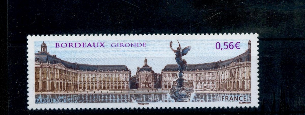 FRANCE 4370 Bordeaux  neuf ** luxe MNH SIN CHARNELA prix de la poste 0.56