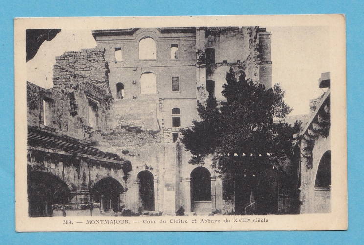 (13) MONTMAJOUR- Cour du Cloitre et abbaye du XVIIIe siècle -circulee (scan recto-verso) édit: Photo