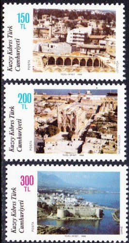 Chypre (Turquie) 1988 Tourisme - Vues aériennes de villes - Y&T 209A/C **