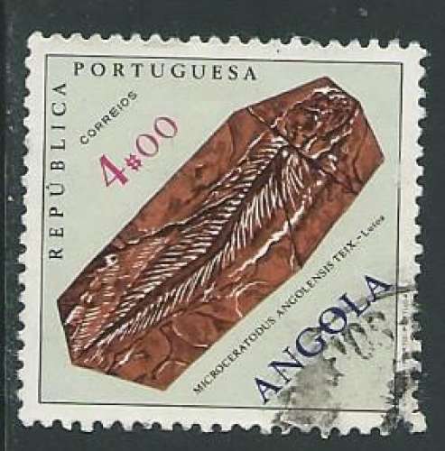 Angola - Y&T 0567 (o) - Fossiles -