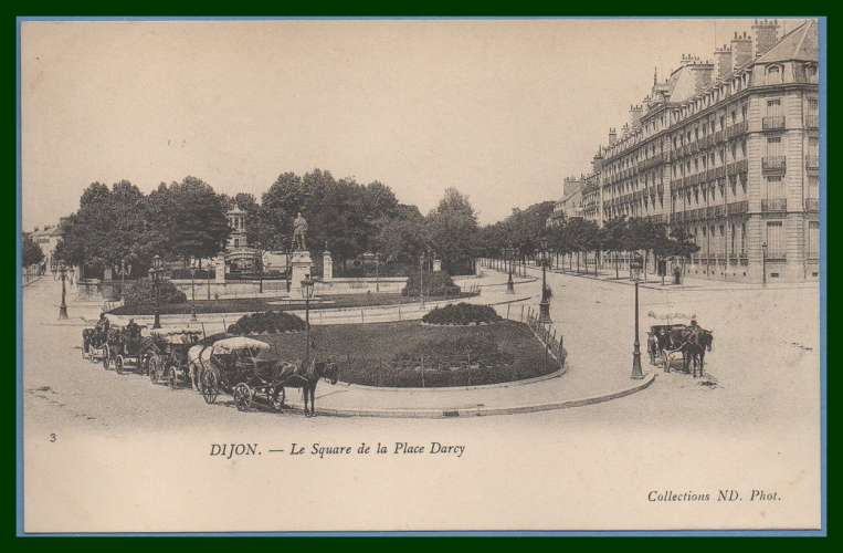 CPA square place Darcy Dijon 21 non écrite TB  attelages chevaux