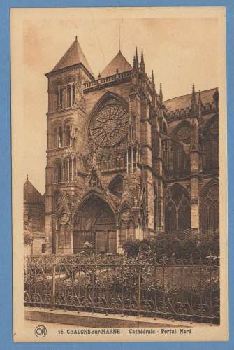 CPA Châlons sur Marne cathédrale portail nord non écrite ed. Or TB 