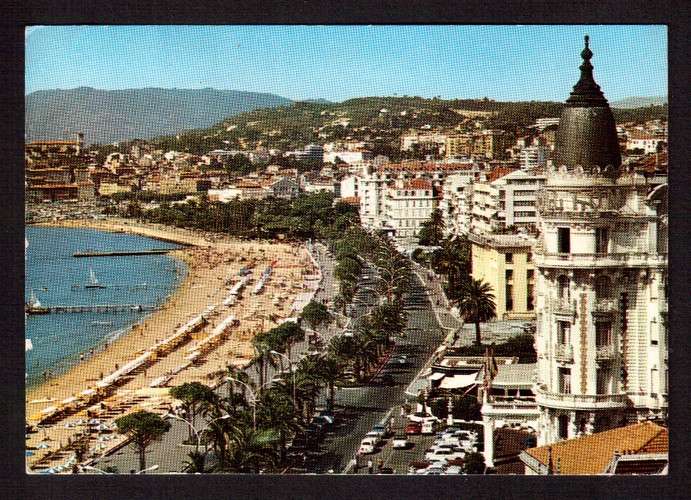 France Cpm Cannes la promenade de la Croisette, vue générale