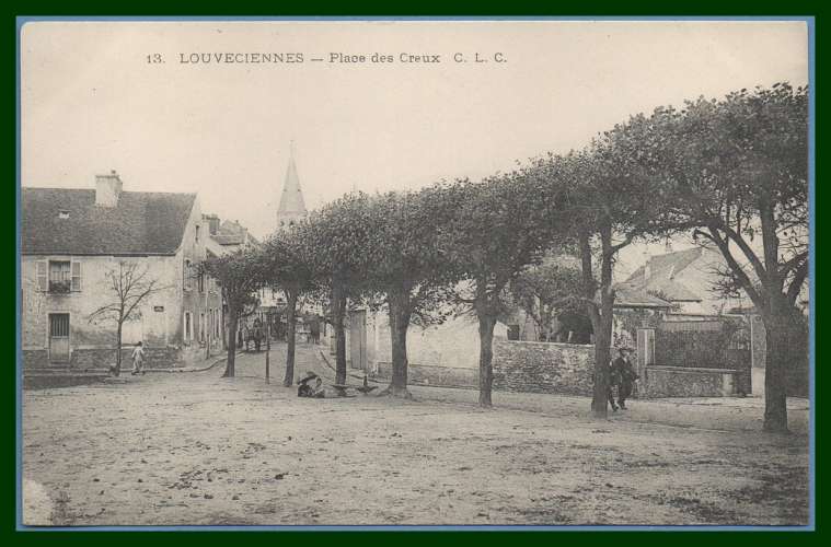 CPA PUB Louveciennes Place des Creux non écrite dos Publicité Leroy Bière café TB