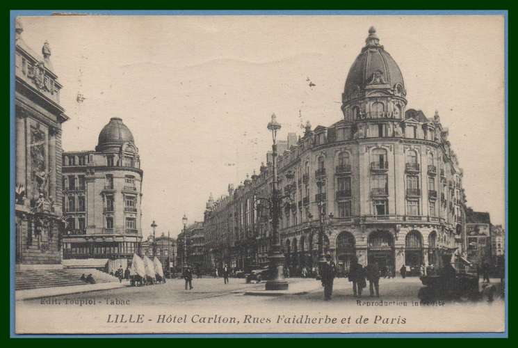 CPA Lille hôtel Carlton voy Fachi 271 seul Obl Lille-Gare MEC  scan verso
