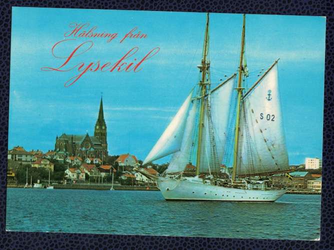 Suède Carte Postale CP Postcard Salutations de Lysekil voilier HMS Falken au port