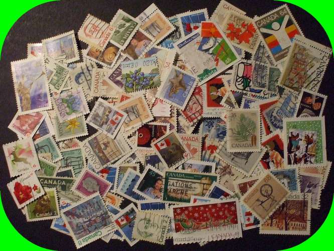 Canada collection 165 timbres différents obl (minimum)