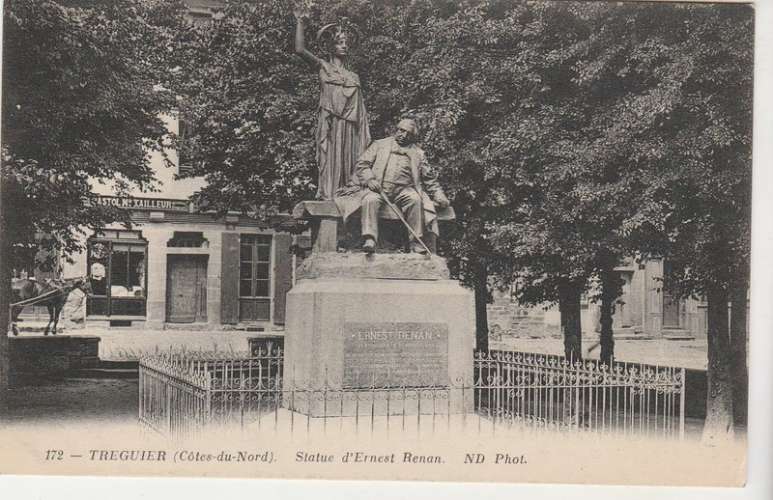 Cpa 22 Tréguier Statue d'Ernest Renan