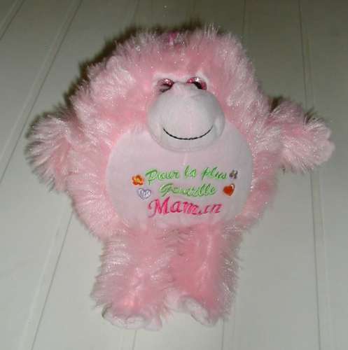 Personnage rose en peluche à suspendre ou à poser pour la plus gentille Maman