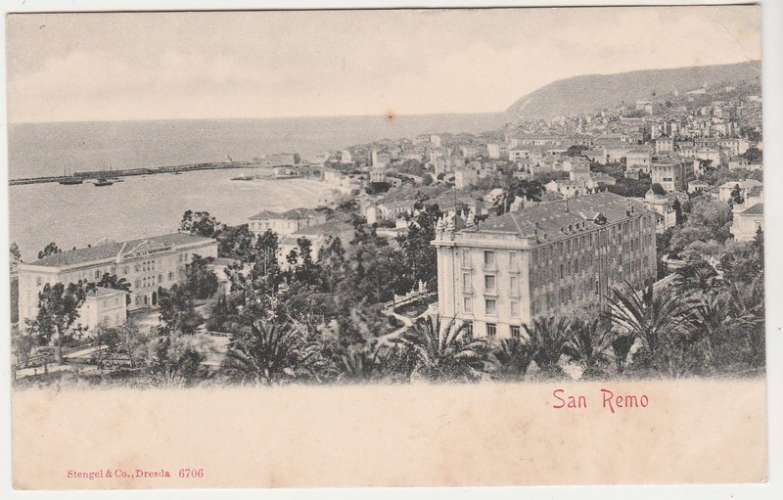 Italie San Remo ( vue générale )