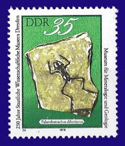 RDA ou DDR - Y&T 2041 ** 50è anniversaire des Musées des sciences de Dresde - année 1978