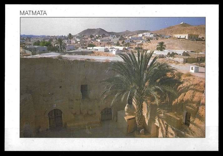 cpm - Tunisie - Matmata village berbère 