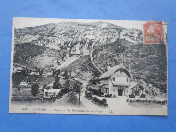 65-LOURDES gare du funiculaire du pic du Jer , écrite et circulée , dos vert