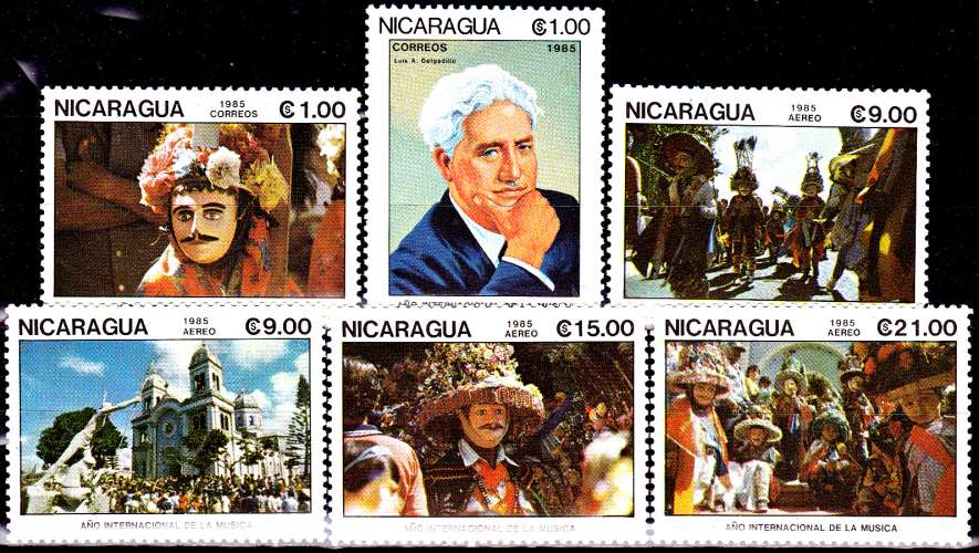 Nicaragua 1377 / 79 + Pa 1112 / 15 Année internationale de la musique