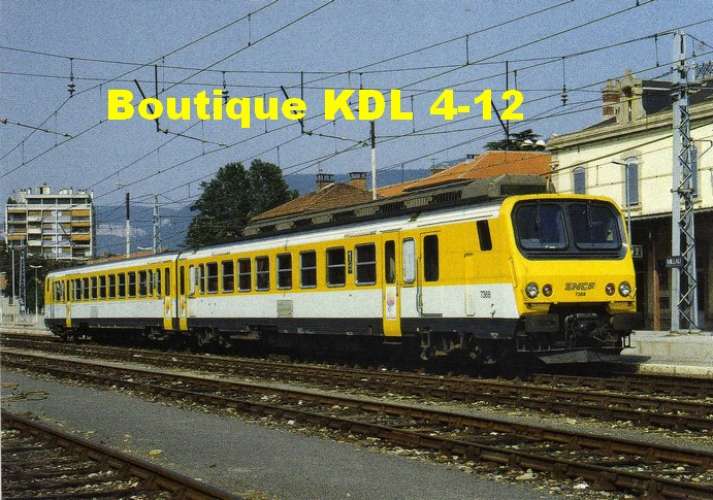RU 1702 - Automotrice Z 7368 - Gare de MILLAU - Aveyron 12 - SNCF