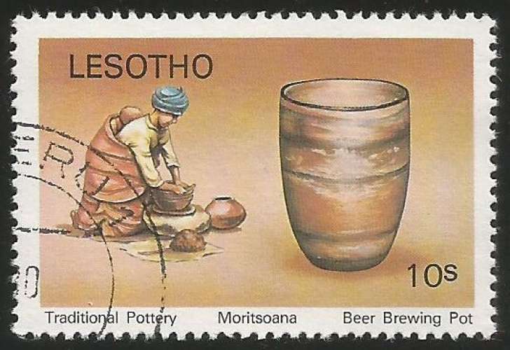 Lesotho - 1980 - Y&T n° 402 - Obli.  - Moritsoana - Pot pour brasser la bière - Poteries