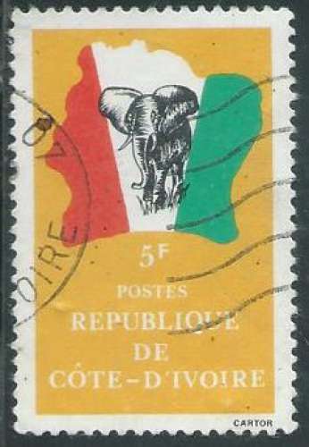 Côte d'Ivoire - Y&T 0641 (o) - Drapeaux -