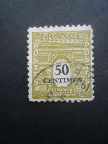 FRANCE N°704 oblitéré