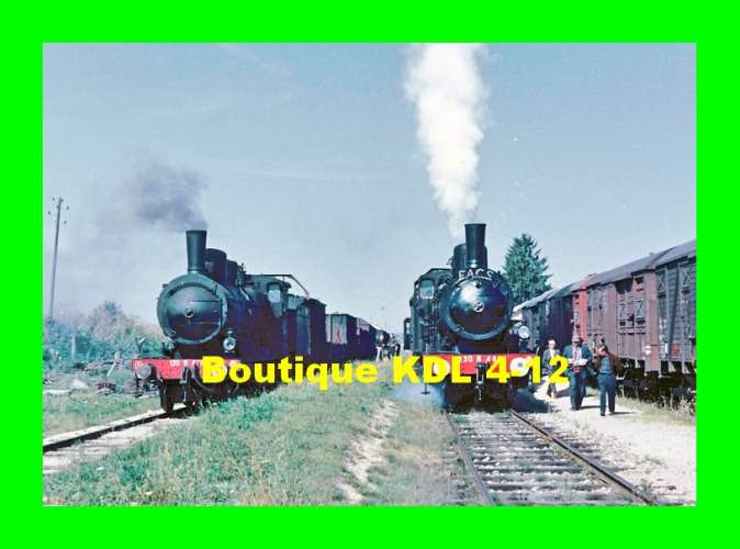 AL 490 - Train - Loco 130 B 476 et 130 B 465 en gare - MUSSY SUR SEINE - Aube - SNCF