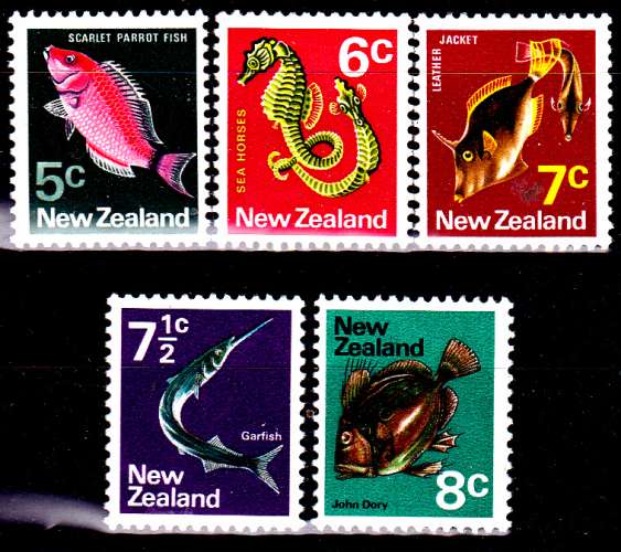 Nouvelle Zelande 514 / 18 ( Hors série ) Série courante / Les poissons