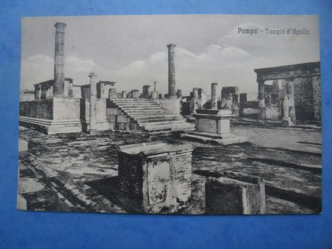 ITALIE-POMPEI tempio d'Apollo