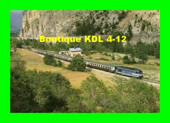 RU 0107 - Train - loco BB 67000 vers Prelles - SAINT-MARTIN DE QUEYRIERES - Hautes Alpes - SNCF