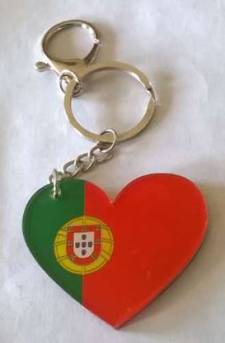Porte Clefs plexi en forme de coeur représentant le drapeau du Portugal 