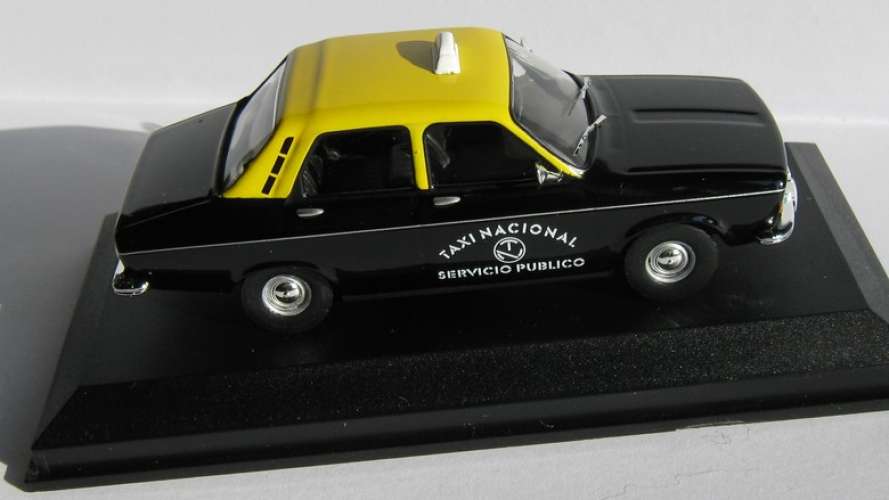 Renault 12 - Taxi BOGOTA - Colombie - Echelle 1/43 ème