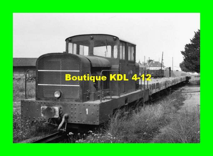 BVA 625-09 - Train- locotracteur n° 1 en gare - NANGIS - Seine et Marne - SE