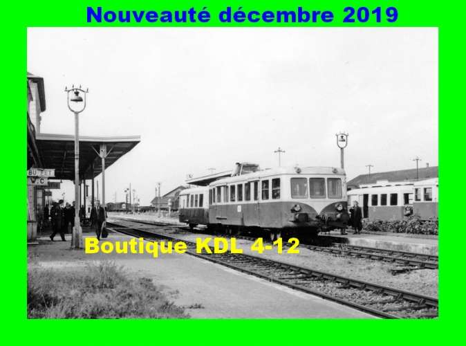 AL 636 - Autorail 150 CV en gare - PITHIVIERS - Loiret - SNCF
