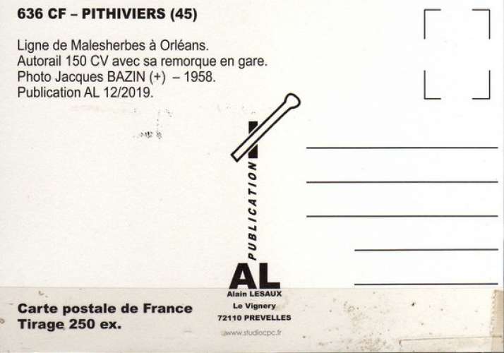 AL 636 - Autorail 150 CV en gare - PITHIVIERS - Loiret - SNCF
