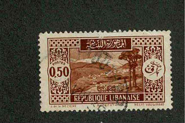 GRAND LIBAN  N° 131 a  ( légère fente )