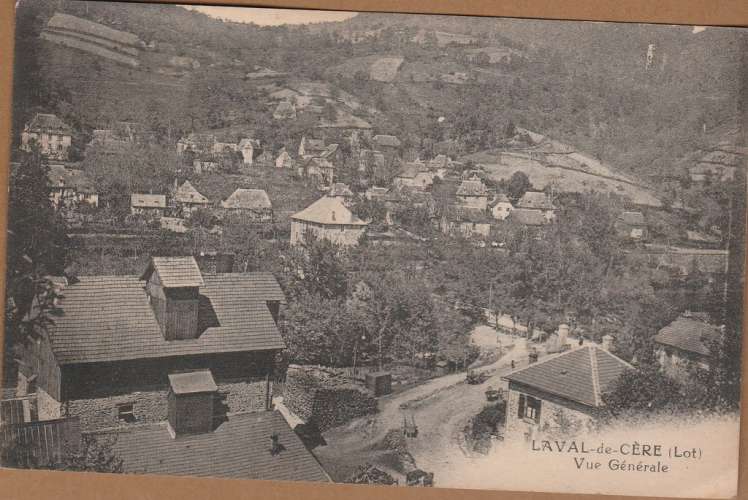 cpa 46  Laval-de-Cère vue générale