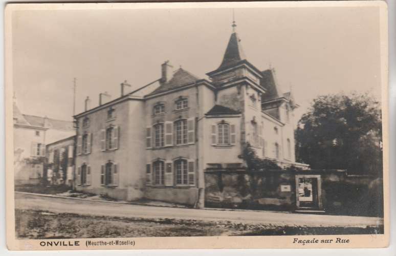 genre carte-photo 54 Onville Façade sur rue