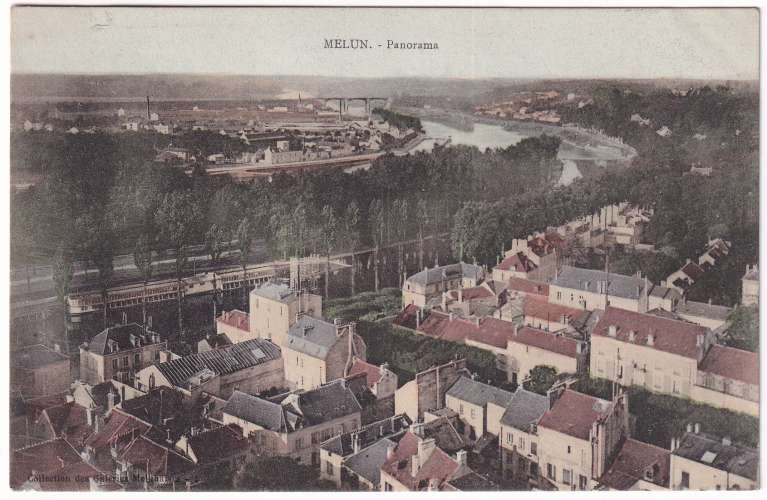CPA 77 Melun - Panorama - non circulée
