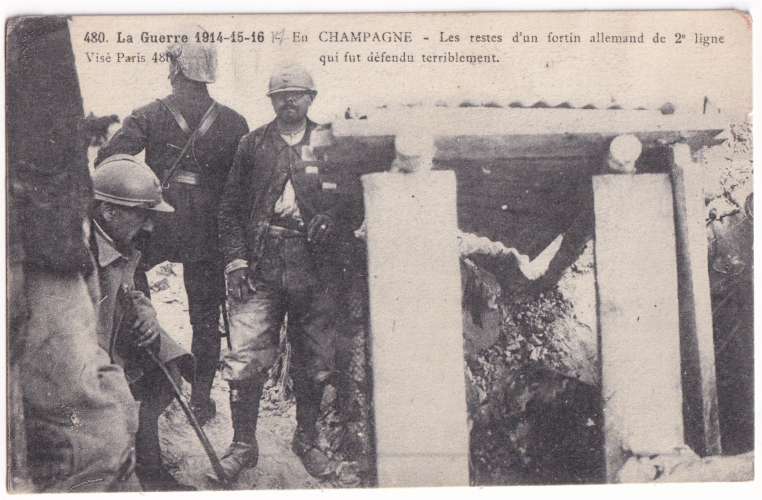 CPA Champagne - La guerre 1914-15-16, les restes d'un fortin allemand de 2è ligne - non circulée