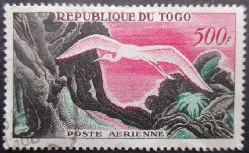 TOGO poste aérienne N°28 oblitéré cote 12€