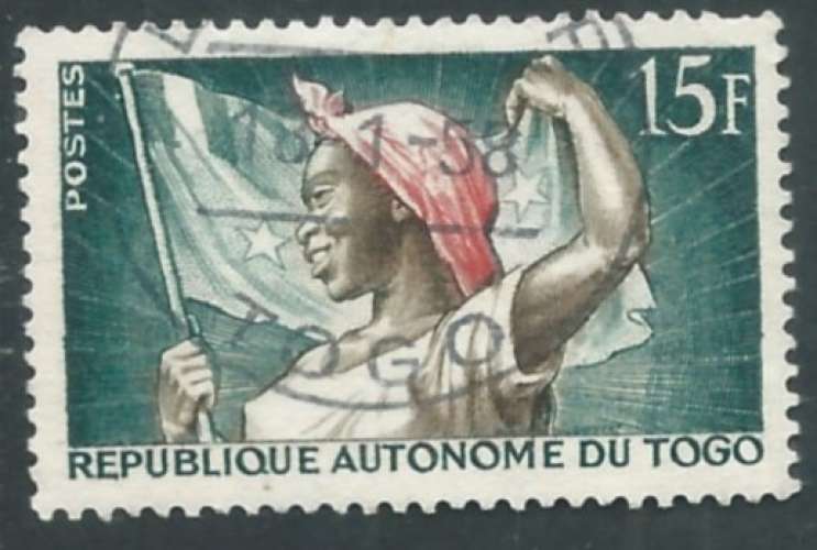 Togo - Y&T 0260 (o) - Drapeau national -
