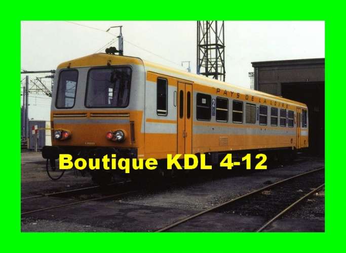 RU 1657 - Autorail X 92103 au dépôt - NANTES BLOTTEREAU - Loire Atlantique - SNCF