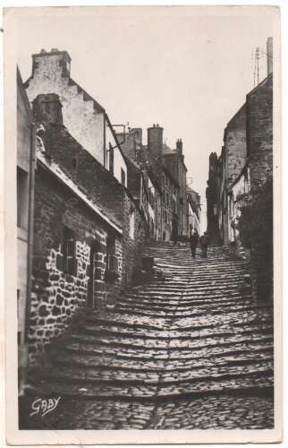 cpsm 29  Pont-Croix La Grande Rue Cher