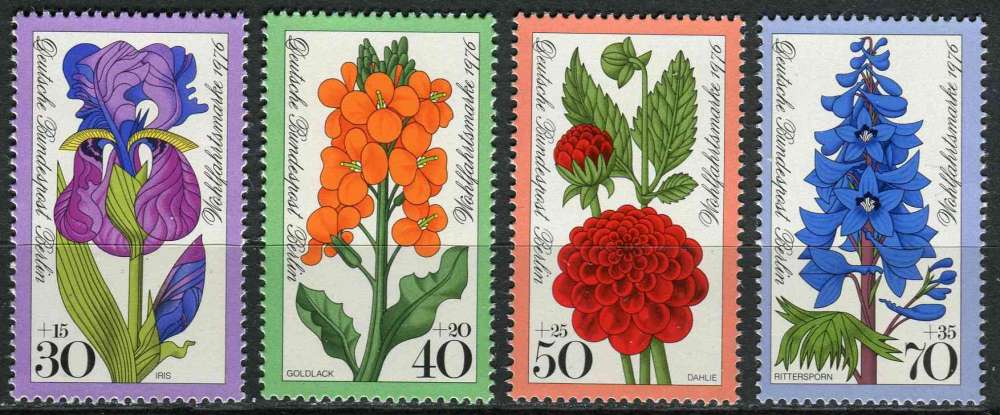 ALLEMAGNE BERLIN 1976 NEUF** MNH N° 488 à 491 fleurs