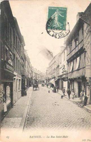 14 - Bayeux - la rue saint Malo