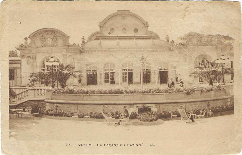 CPA - ALLIER - VICHY, La façade du Casino (77)
