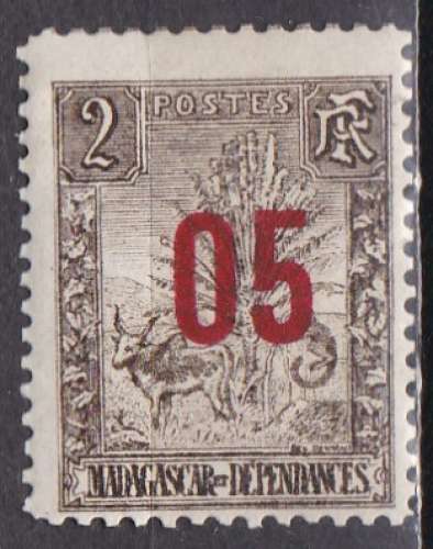 MADAGASCAR N° 115 de 1912 neuf*