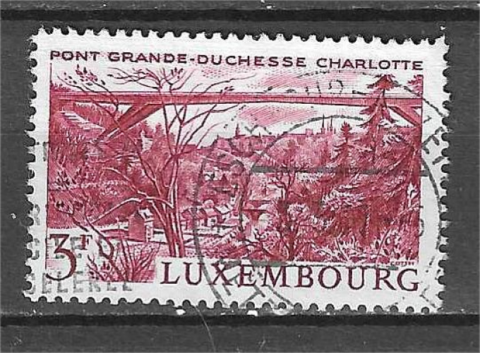 LUXEMBOURG YT 689