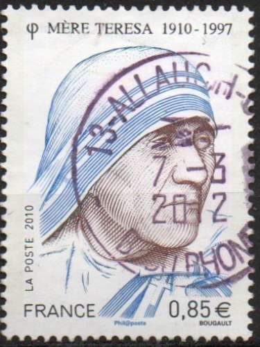 2010 - YT N° 4455 - Soeur Teresa - Cachet rond