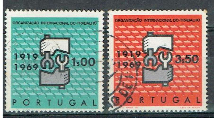 PORTUGAL 1969 - YT 1057 1058 OBLITÉRÉS.
