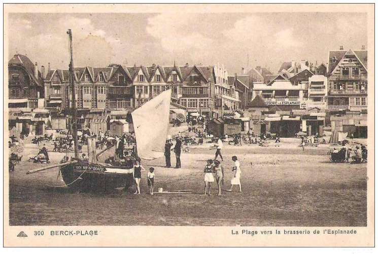 62 - Berck - la plage vers la brasserie de l'esplanade